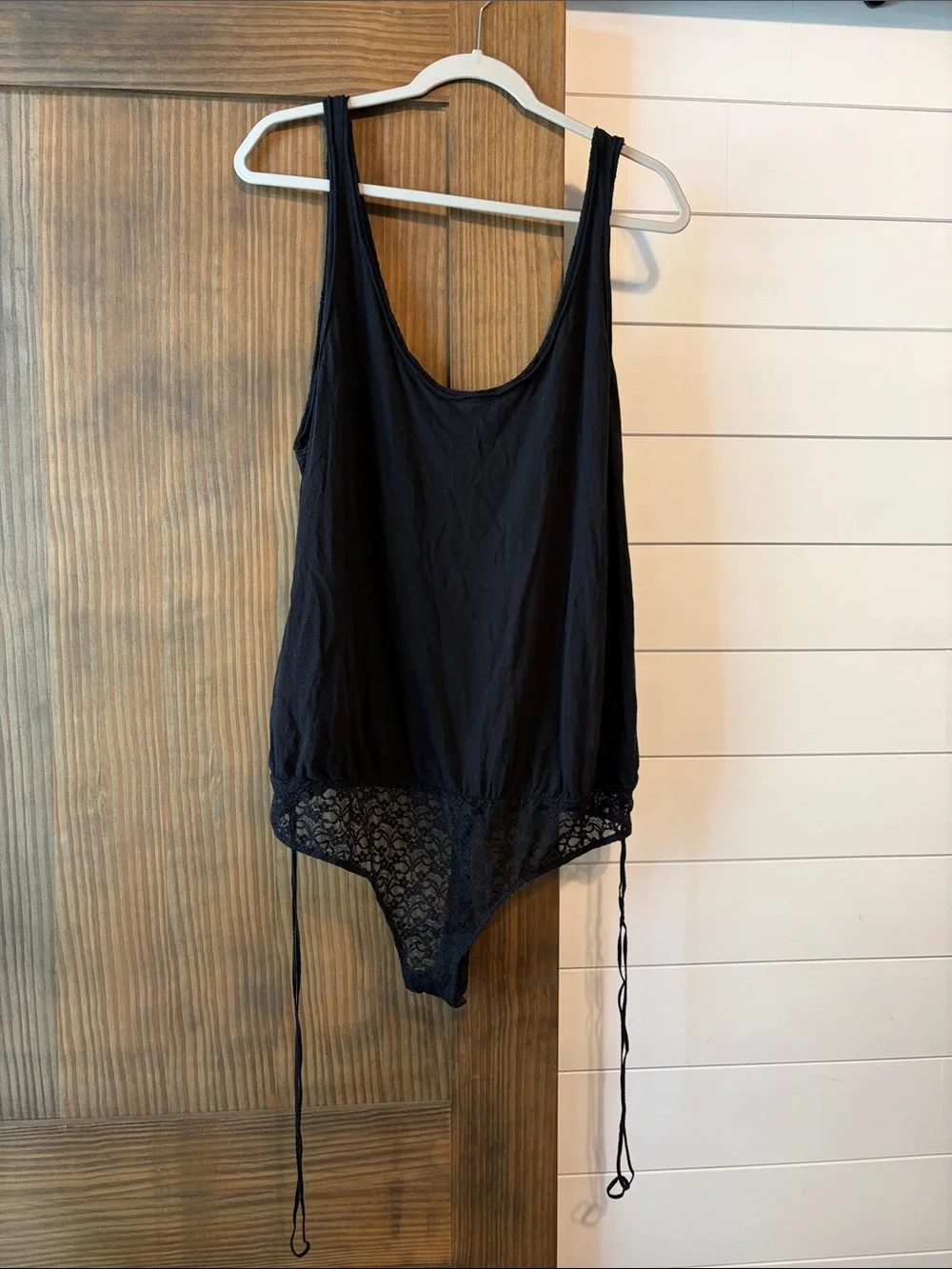 Intimately Free People Sydney Lace Snap Sleeveless Bodysuit Black size large